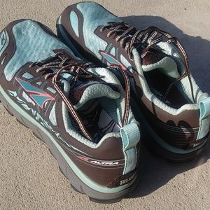Altra Lone Peak 3.0